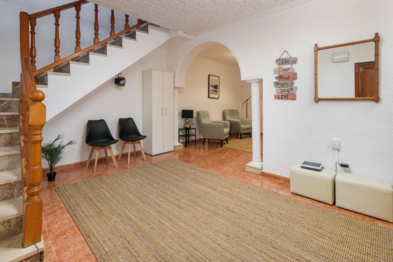 Andalucian House, Few Minutes From The Beach Fuengirola Exterior foto